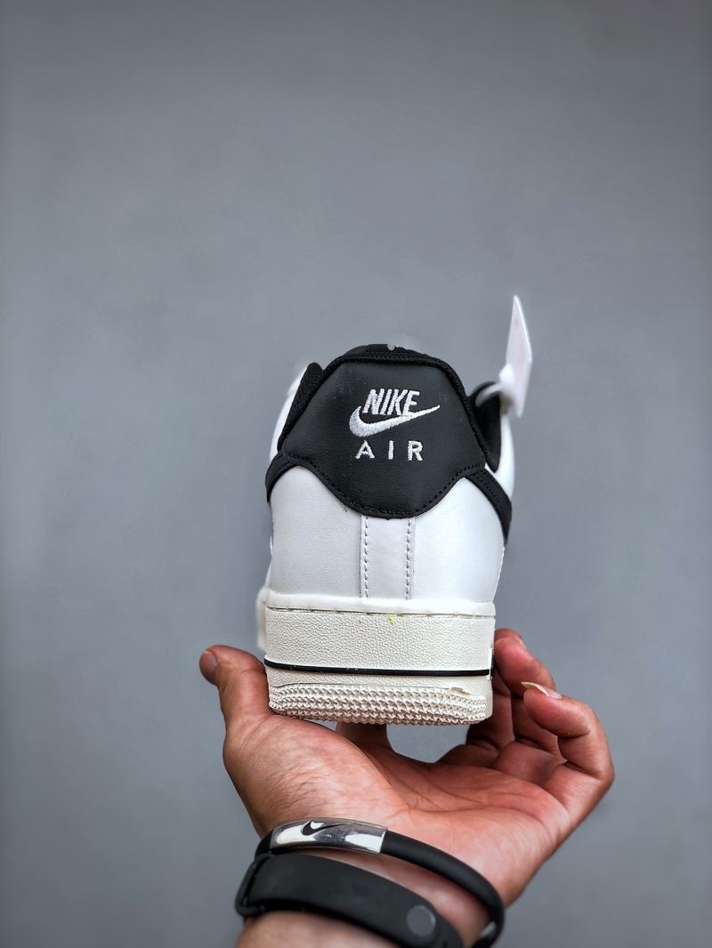 Nike Air Force 1 Shoes